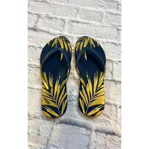 Gold leaf sandals